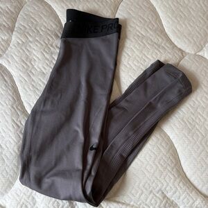 Nike Pro Dri-FIT Light Gray Women's Performance Leggings